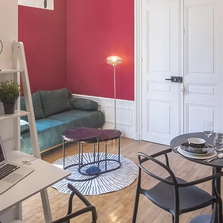 Apartment Bonappart 2 - Charme Napoleonien & Confort *