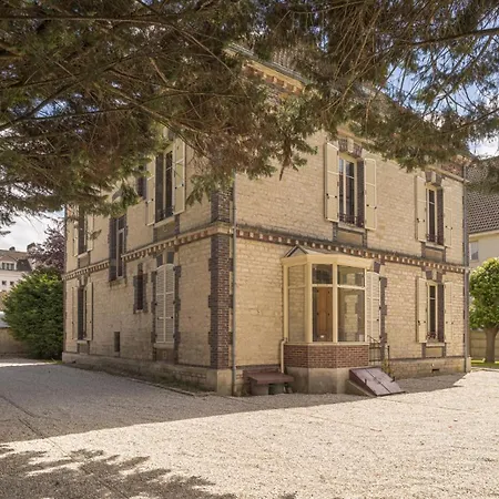 Apartment Bonappart 2 - Charme Napoleonien & Confort